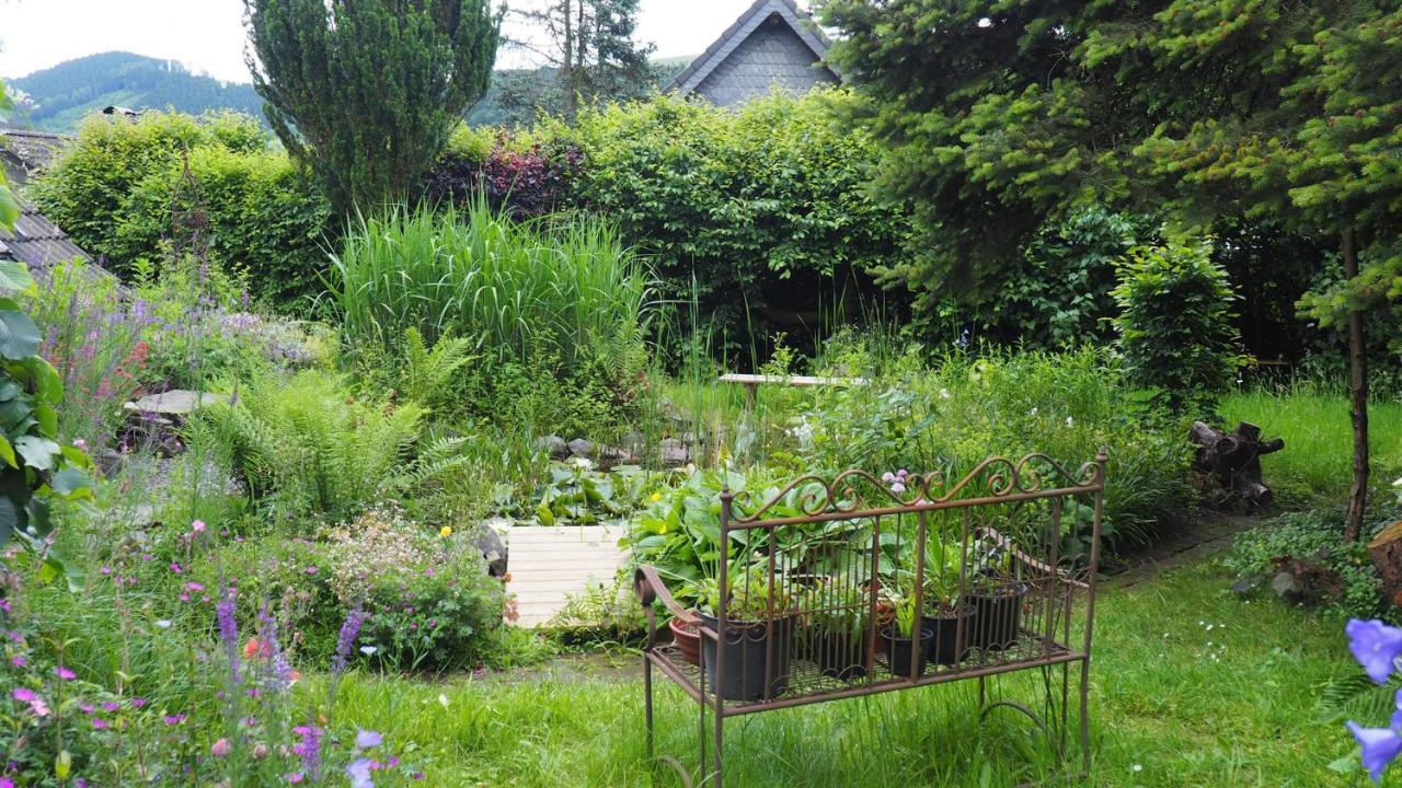 Urlaub Im Naturgarten Apartment Bergneustadt Bagian luar foto